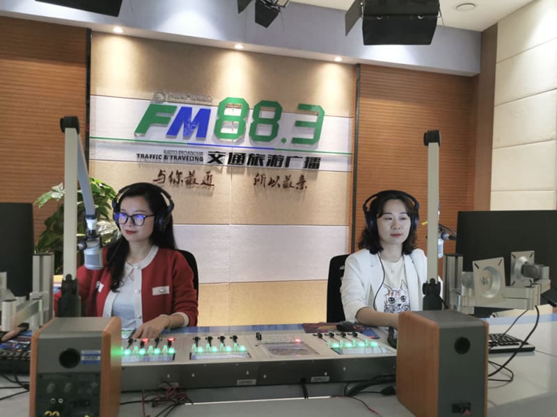 883《健康頭等艙》|老年醫(yī)學(xué)科主任李力做客直播間科普老年醫(yī)學(xué)相關(guān)知識(shí)
