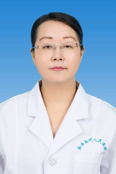呂        唯