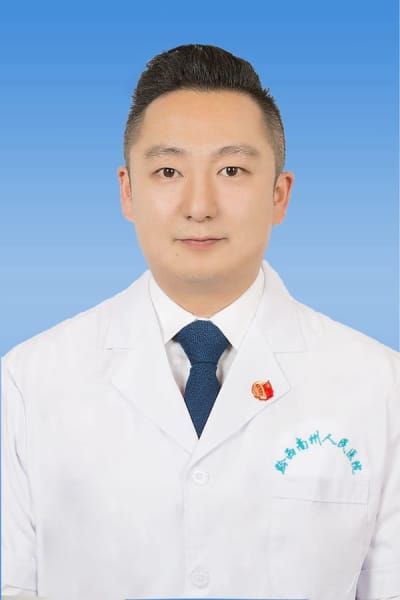 呂        鵬