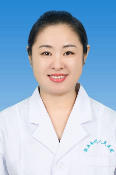 呂        艷